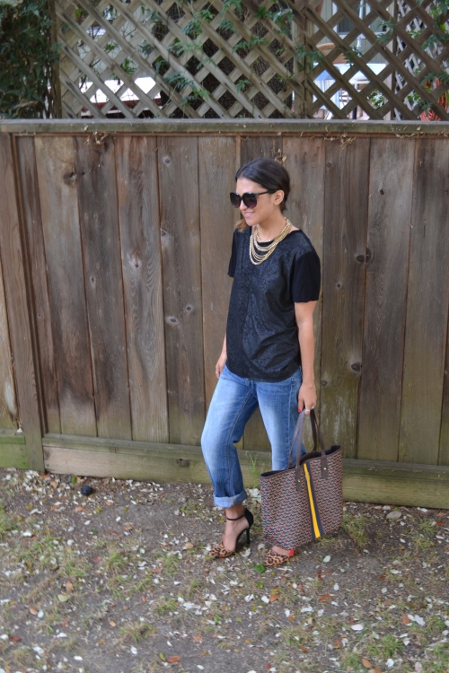 boyfriends jeans in fall {bay area} gold statement necklace 